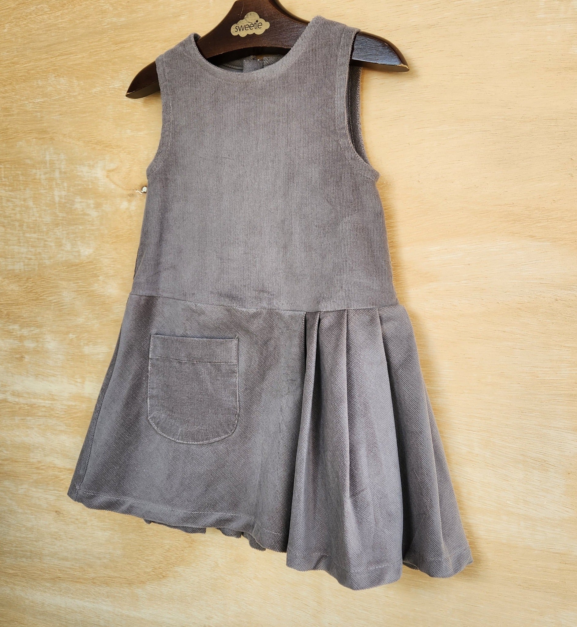 Vestido Infantil Veneza Veludo Cinza