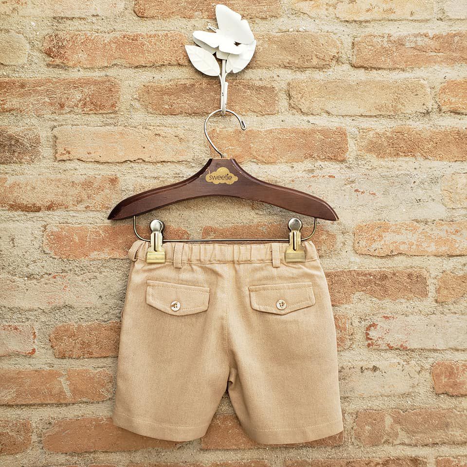 Shorts de Linho Camel - vista costas e bolsos