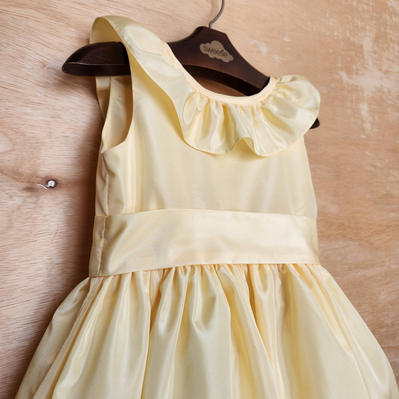 Vestido Festa Infantil Babado Amarelo