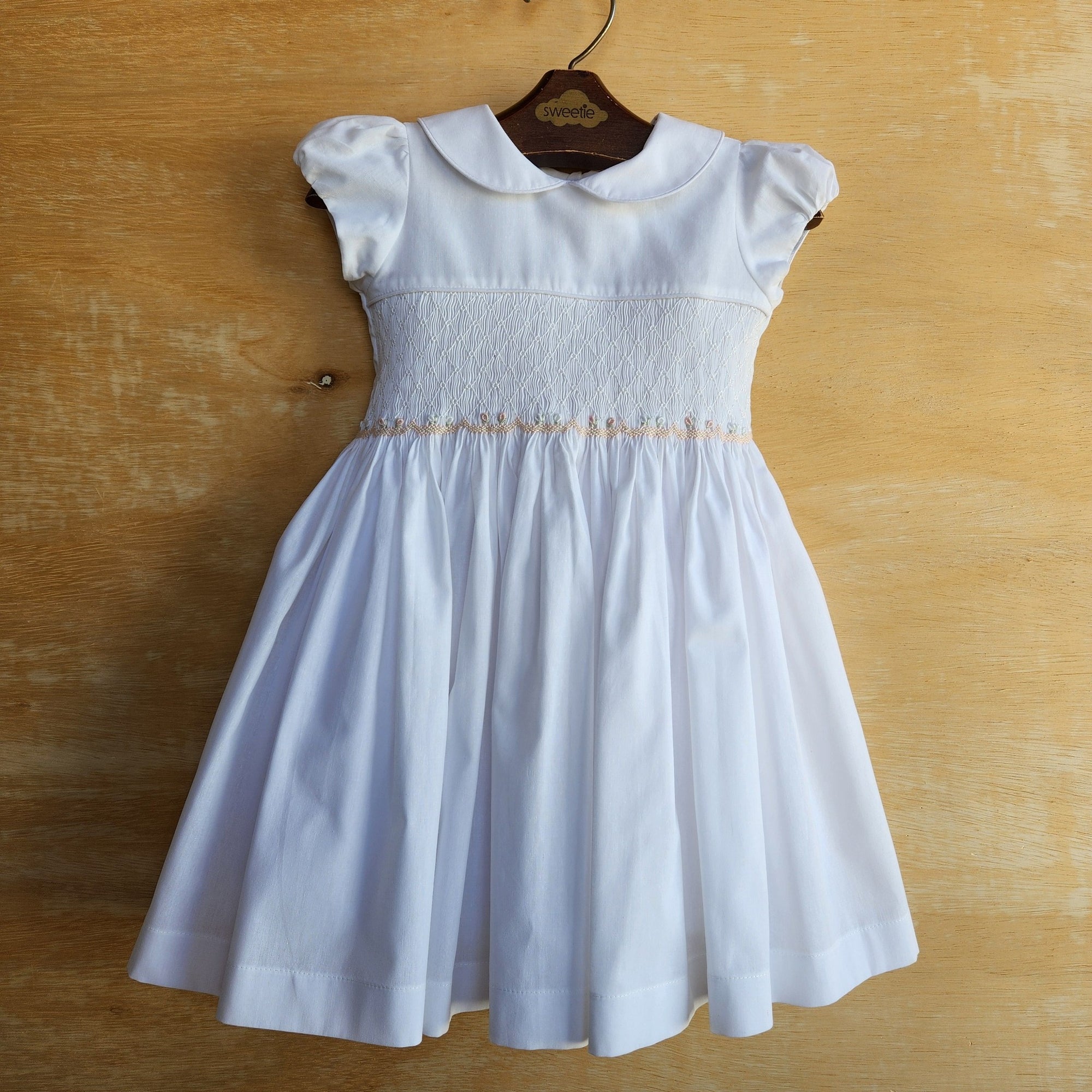 Vestido Bordado Bebê Clara Branco