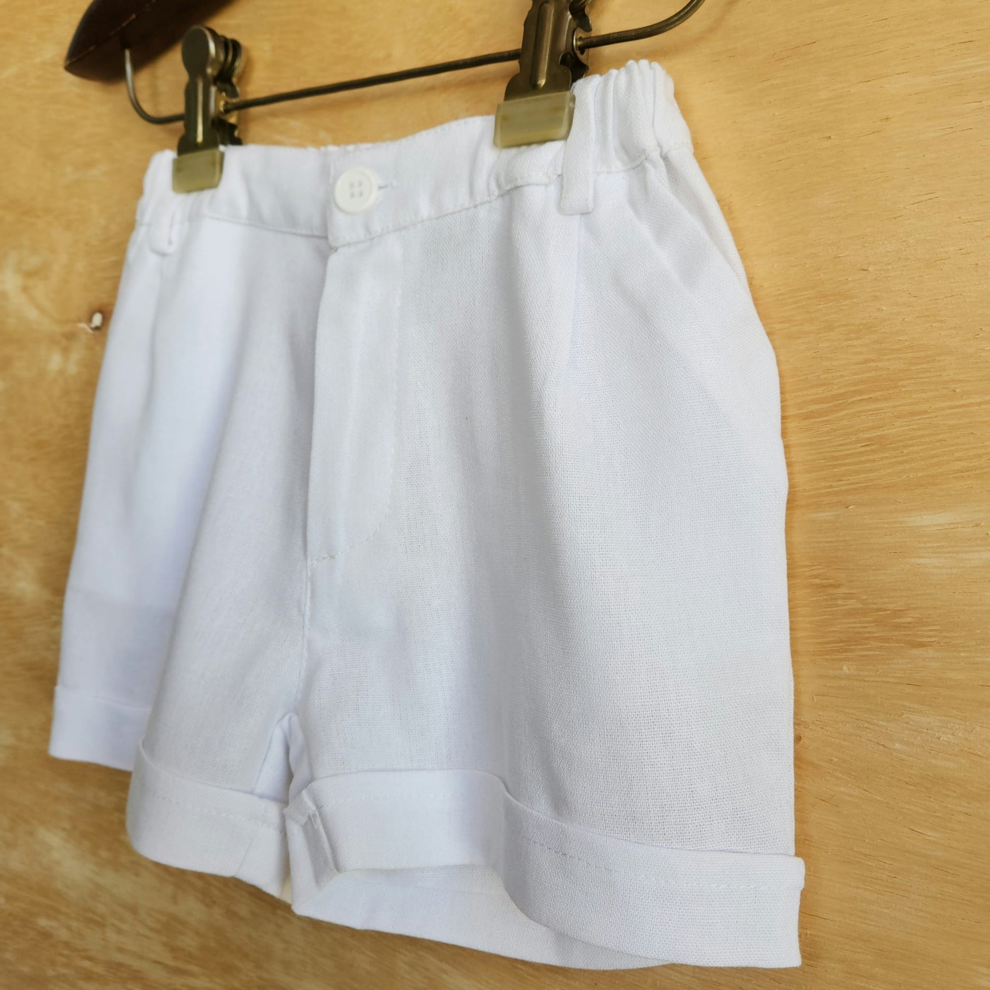 Shorts Infantil de Linho Branco